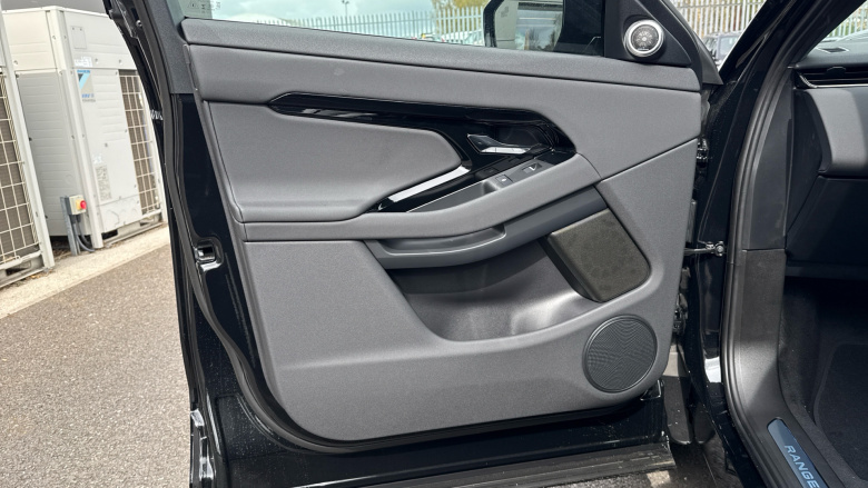 Land Rover Range Rover Evoque 2.0 D200 Dynamic SE 5dr Auto Diesel Hatchback